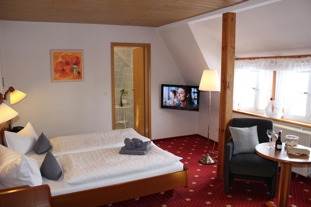 Ferien- Und Wellnesshotel Waldfrieden ฮิตซาคเคอร์ ภายนอก รูปภาพ